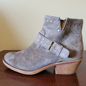 Sofft Bootie Allene II Olive Green Size 9.5 M